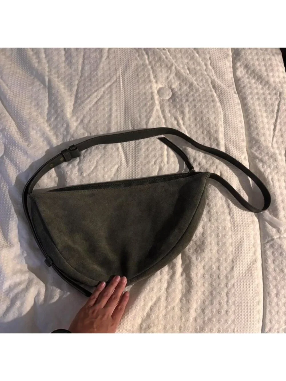 The Sak Suede Tess Leather Sling Crossbody Bag“Moss... - Picture 1 of 6